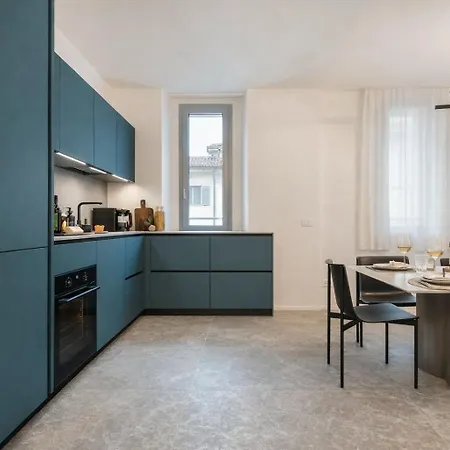 Apartamento Nerogiardini - Lusso E Design A San Babila *