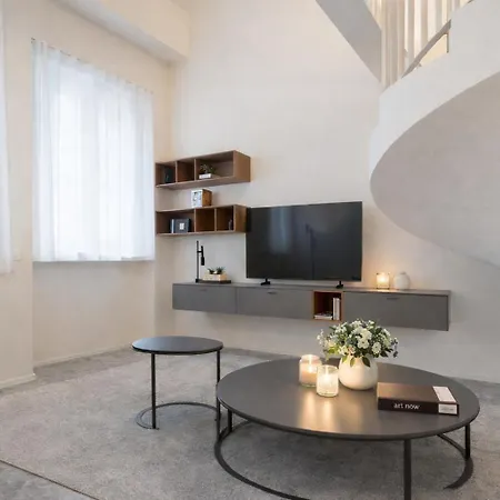 Nerogiardini - Lusso E Design A San Babila Apartamento *