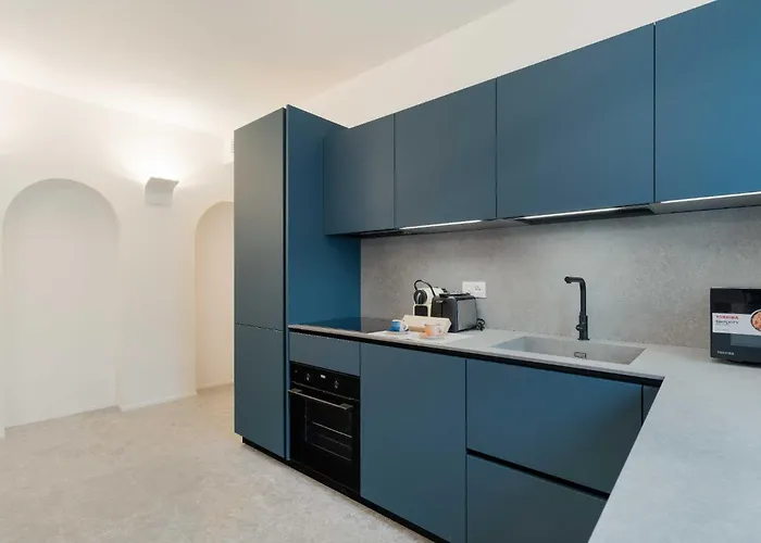 Appartamento Nerogiardini - Lusso E Design A San Babila *