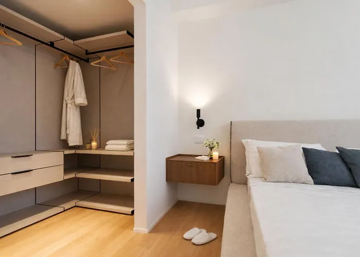 Appartamento Nerogiardini - Lusso E Design A San Babila Milano
