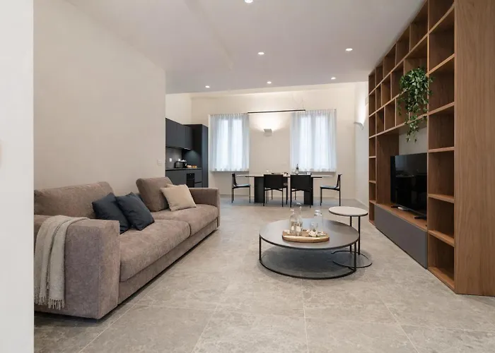 Nerogiardini - Lusso E Design A San Babila Appartamento