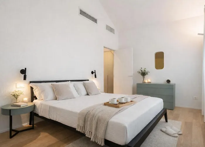 Nerogiardini - Lusso E Design A San Babila Appartamento