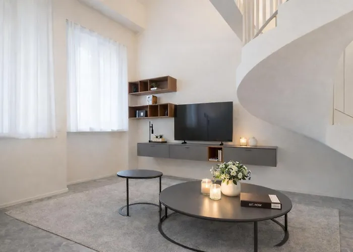 Nerogiardini - Lusso E Design A San Babila Appartamento *