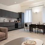 Nerogiardini - Lusso E Design A San Babila
